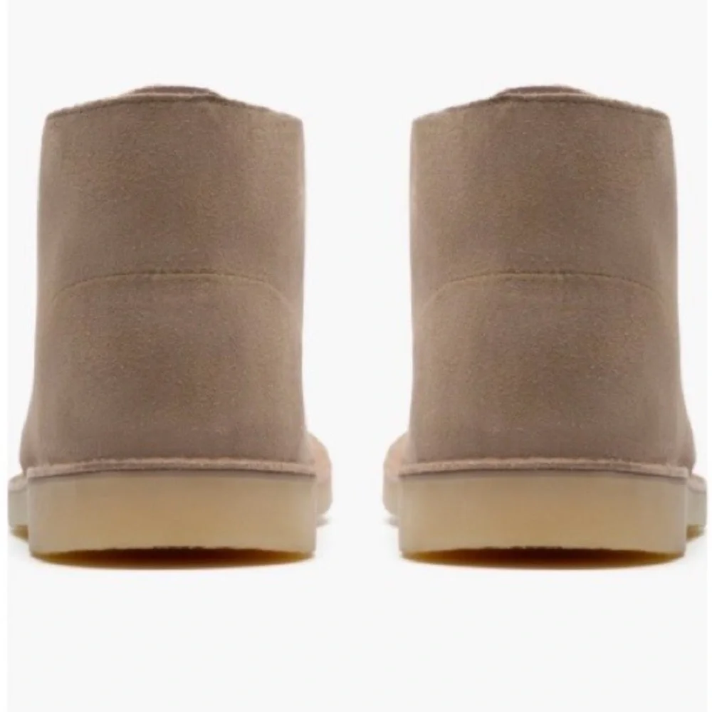 Clark’s Men's Tan Suede Desert Boots Size 7.5